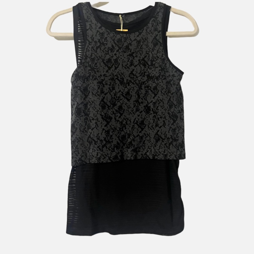 Set of Two Tangerine Workout Tank Top Shirts Women’s Size M New With Tags